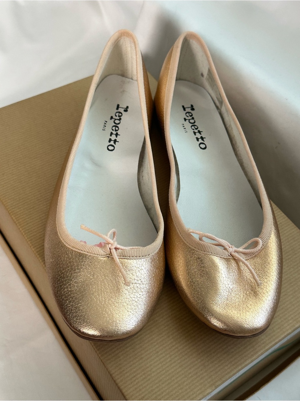 Repetto Paris Rose Gold Metallic Leather Ballet Flats EU 38